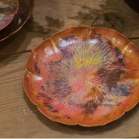 于誠製器 純銅燒色八瓣蓮式皿