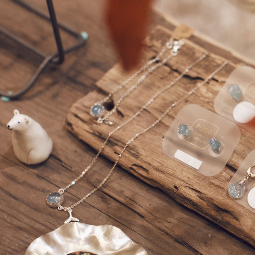 陶偶、金工飾品選物